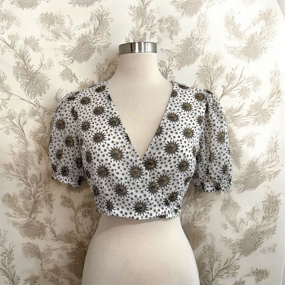 Forever 21 Zodiac Celestial Sun Star Moon Chiffon Wrap Bell Top Blouse S - Picture 1 of 7